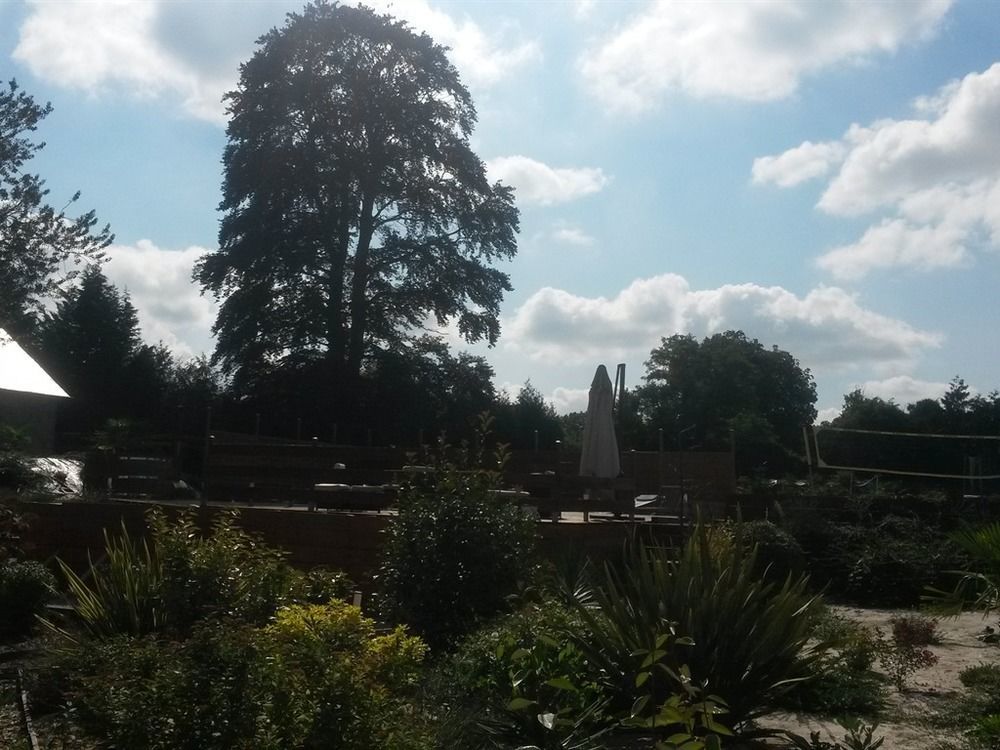 Le Domaine De La Belle Normandie Condé-sur-Noireau Екстериор снимка